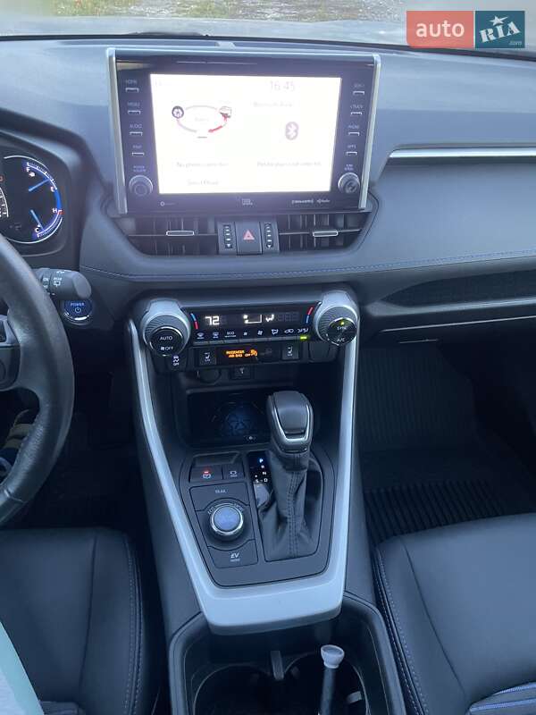 Внедорожник / Кроссовер Toyota RAV4 2022 в Тернополе фото 20 Внедорожник / Кроссовер Toyota RAV4 2022 в Тернополе