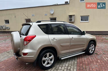 Позашляховик / Кросовер Toyota RAV4 2006 в Харкові