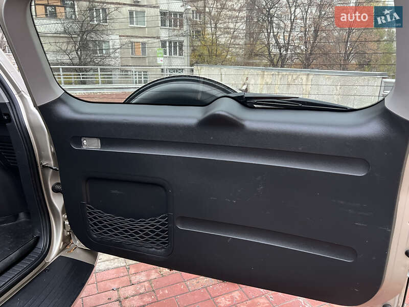 Внедорожник / Кроссовер Toyota RAV4 2006 в Харькове фото 25 Внедорожник / Кроссовер Toyota RAV4 2006 в Харькове