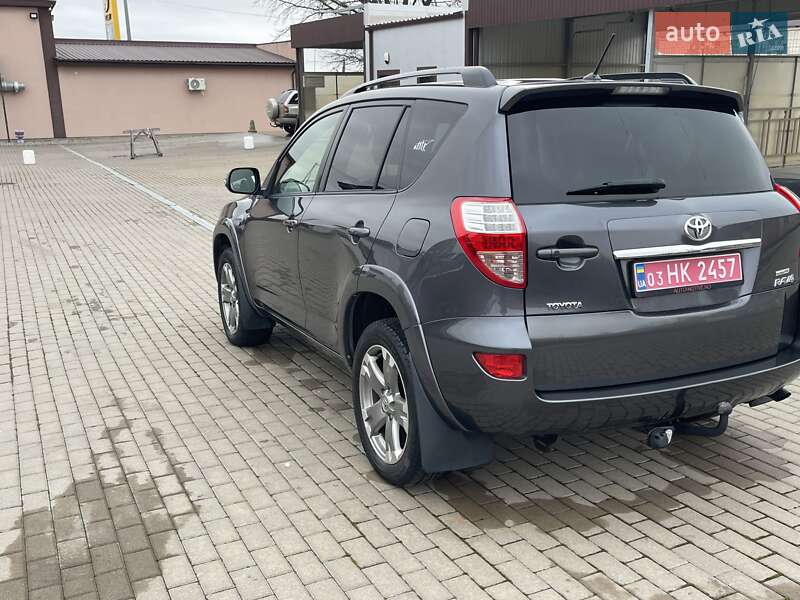 Внедорожник / Кроссовер Toyota RAV4 2010 в Ровно фото 9 Внедорожник / Кроссовер Toyota RAV4 2010 в Ровно
