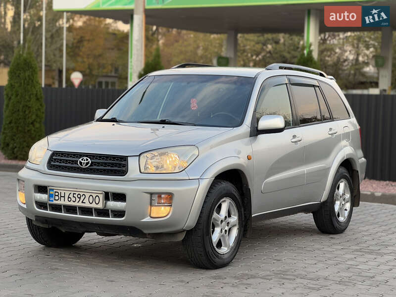 Позашляховик / Кросовер Toyota RAV4 2003 в Одесі