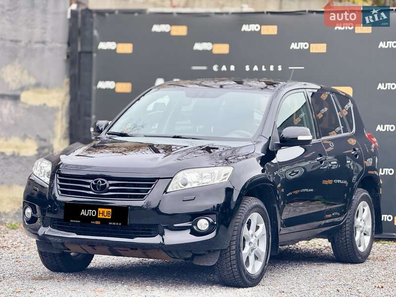 Внедорожник / Кроссовер Toyota RAV4 2010 в Харькове