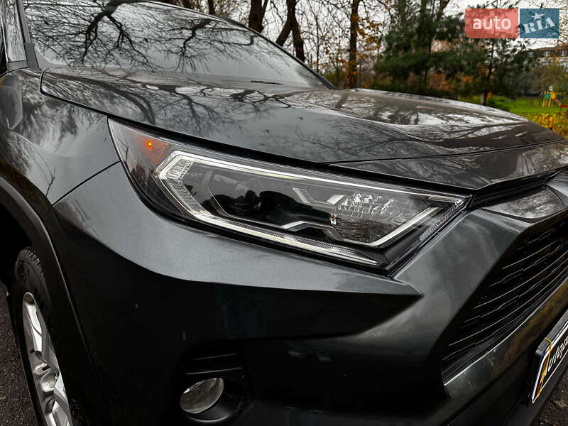 Внедорожник / Кроссовер Toyota RAV4 2019 в Киеве фото 2 Внедорожник / Кроссовер Toyota RAV4 2019 в Киеве