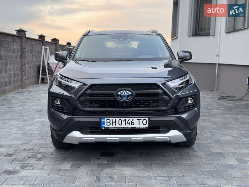 Внедорожник / Кроссовер Toyota RAV4 2023 в Ровно фото 3 Внедорожник / Кроссовер Toyota RAV4 2023 в Ровно