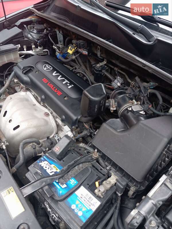 Позашляховик / Кросовер Toyota RAV4 2008 в Василькові