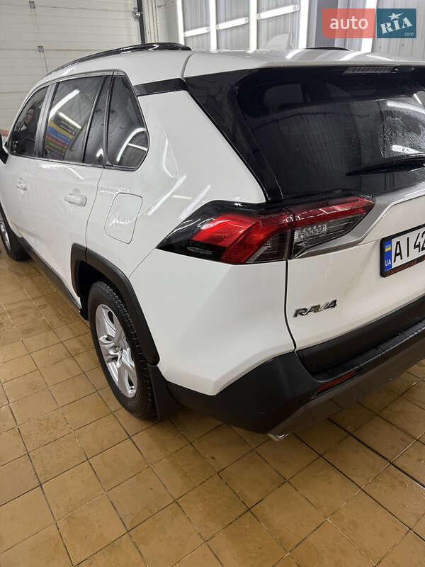 Позашляховик / Кросовер Toyota RAV4 2019 в Боярці