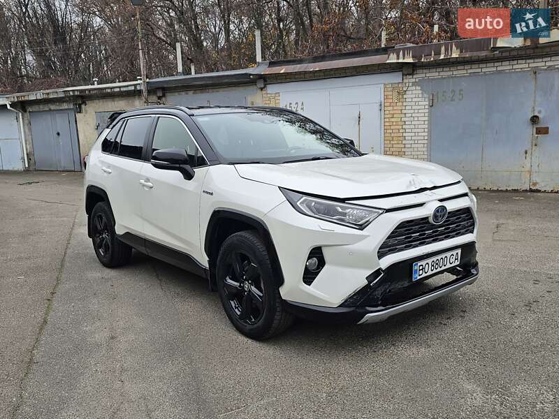 Toyota RAV4 2019