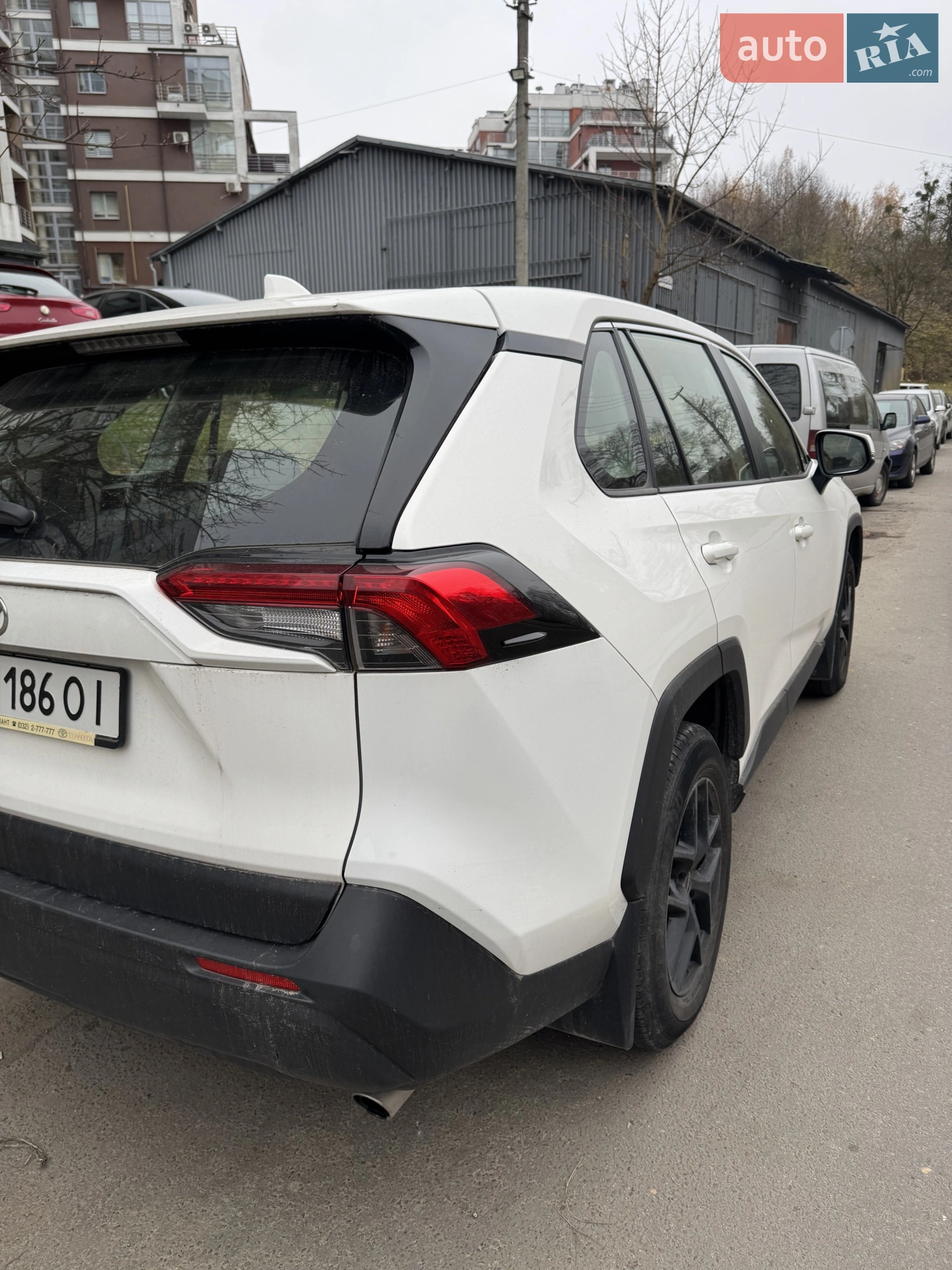2020 Toyota RAV 4 - мініатюра 3