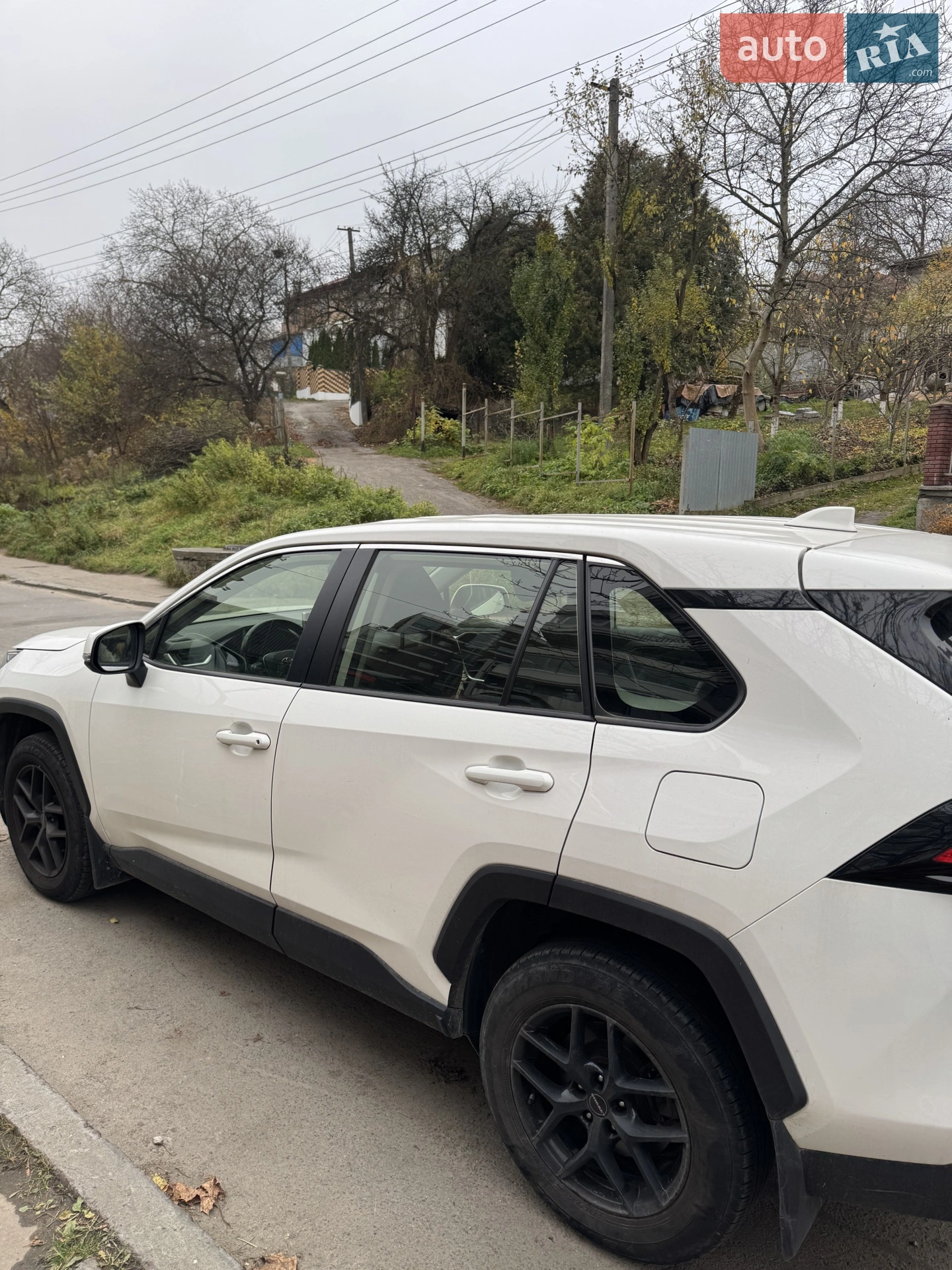 2020 Toyota RAV 4 - мініатюра 11