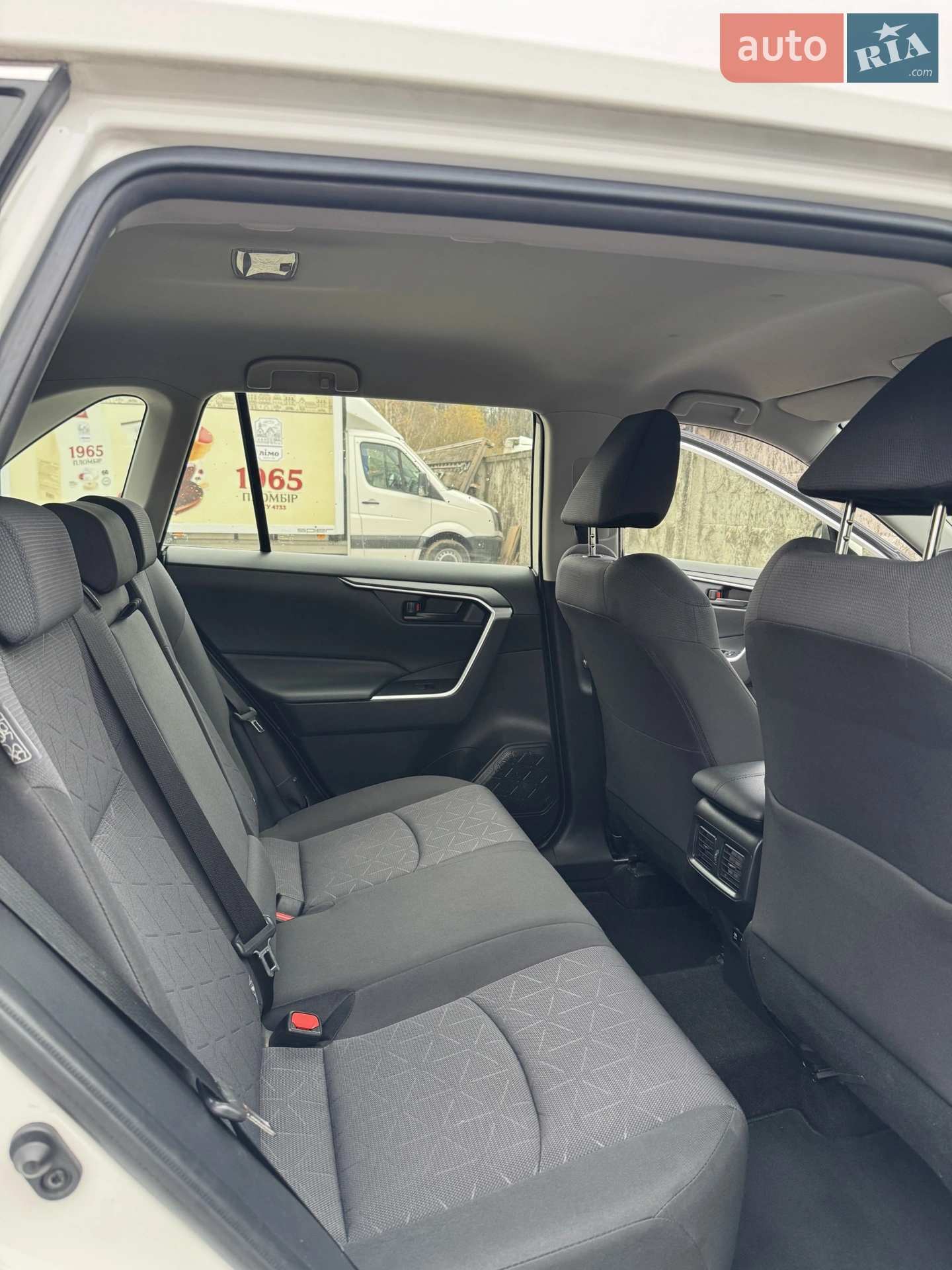 2020 Toyota RAV 4 - мініатюра 17