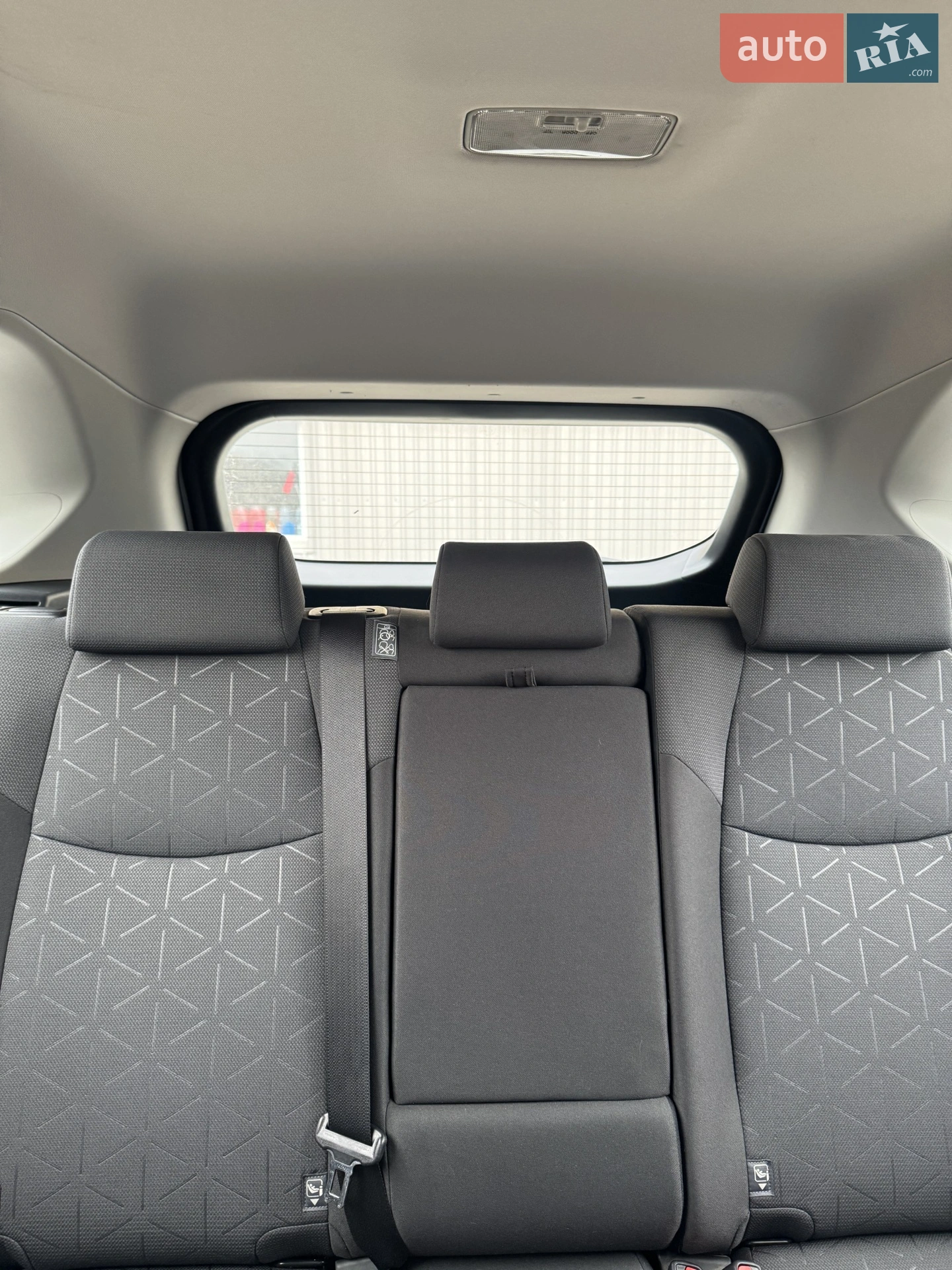 2020 Toyota RAV 4 - мініатюра 15