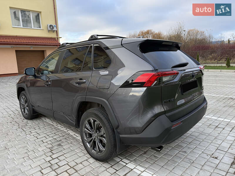 Позашляховик / Кросовер Toyota RAV4 2023 в Львові фото 8 Позашляховик / Кросовер Toyota RAV4 2023 в Львові