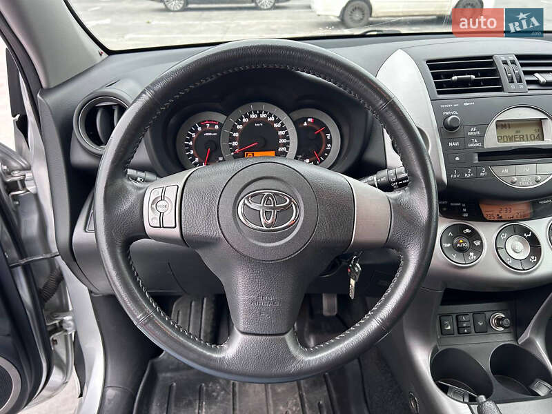 Внедорожник / Кроссовер Toyota RAV4 2006 в Киеве фото 32 Внедорожник / Кроссовер Toyota RAV4 2006 в Киеве