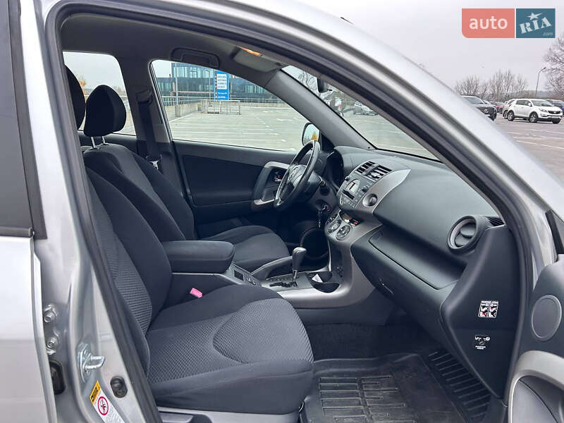 Внедорожник / Кроссовер Toyota RAV4 2006 в Киеве фото 44 Внедорожник / Кроссовер Toyota RAV4 2006 в Киеве