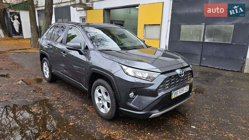 Позашляховик / Кросовер Toyota RAV4 2019 в Одесі фото 8 Позашляховик / Кросовер Toyota RAV4 2019 в Одесі