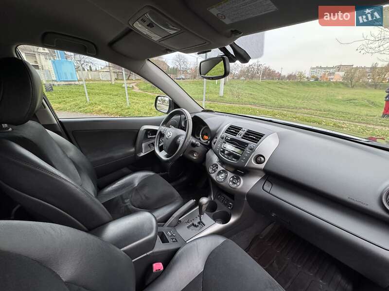 Внедорожник / Кроссовер Toyota RAV4 2011 в Борисполе фото 8 Внедорожник / Кроссовер Toyota RAV4 2011 в Борисполе