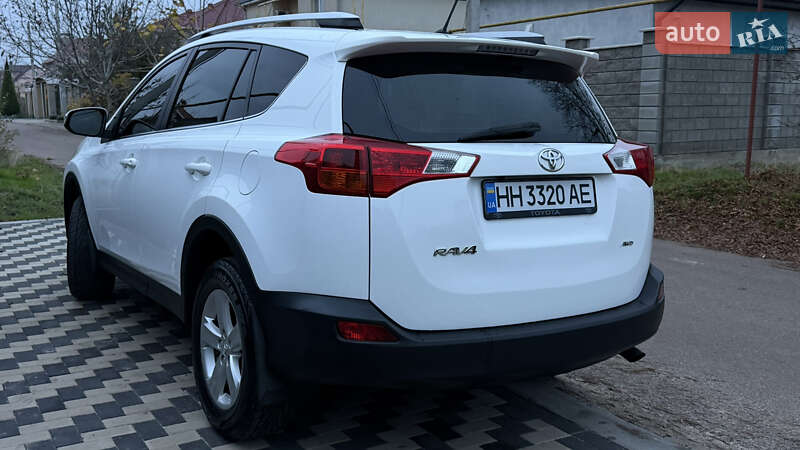 Позашляховик / Кросовер Toyota RAV4 2013 в Одесі