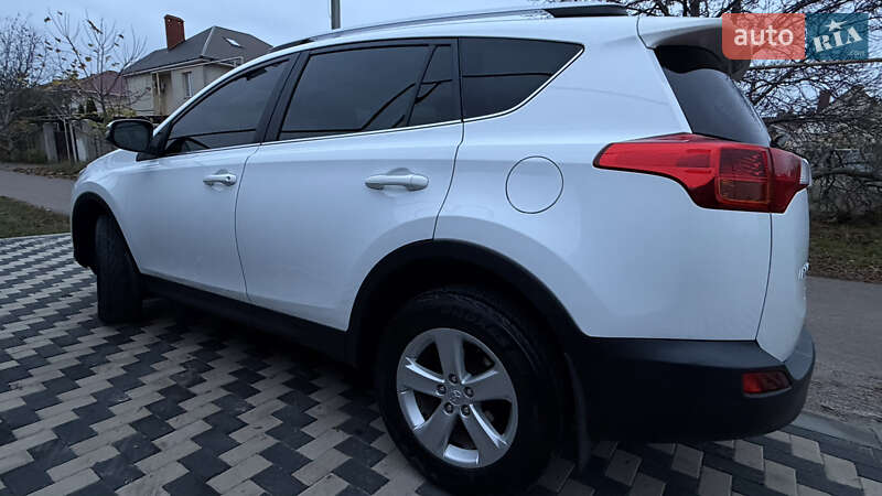 Позашляховик / Кросовер Toyota RAV4 2013 в Одесі