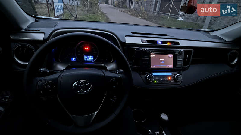 Позашляховик / Кросовер Toyota RAV4 2013 в Одесі