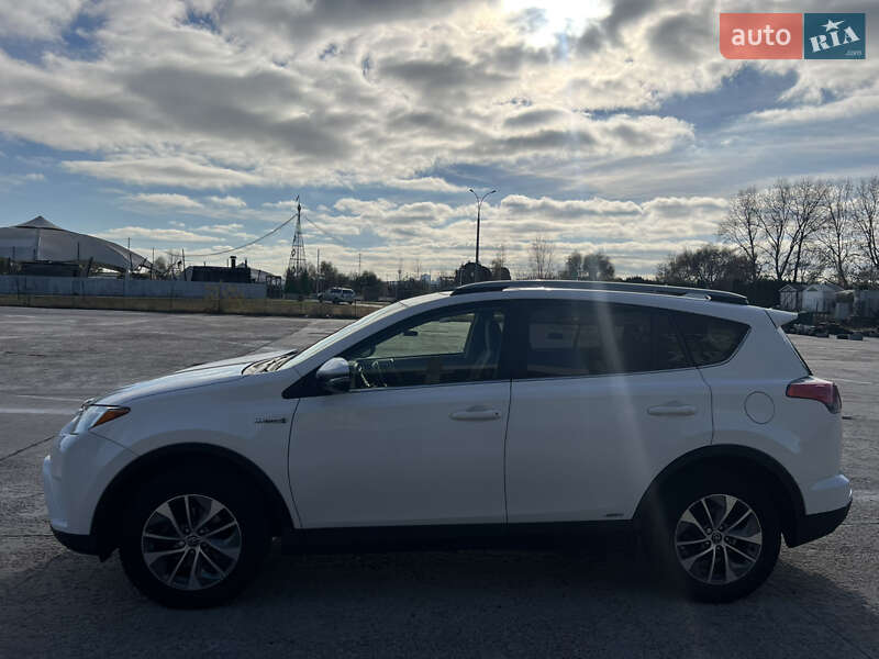 Внедорожник / Кроссовер Toyota RAV4 2018 в Киеве фото 11 Внедорожник / Кроссовер Toyota RAV4 2018 в Киеве