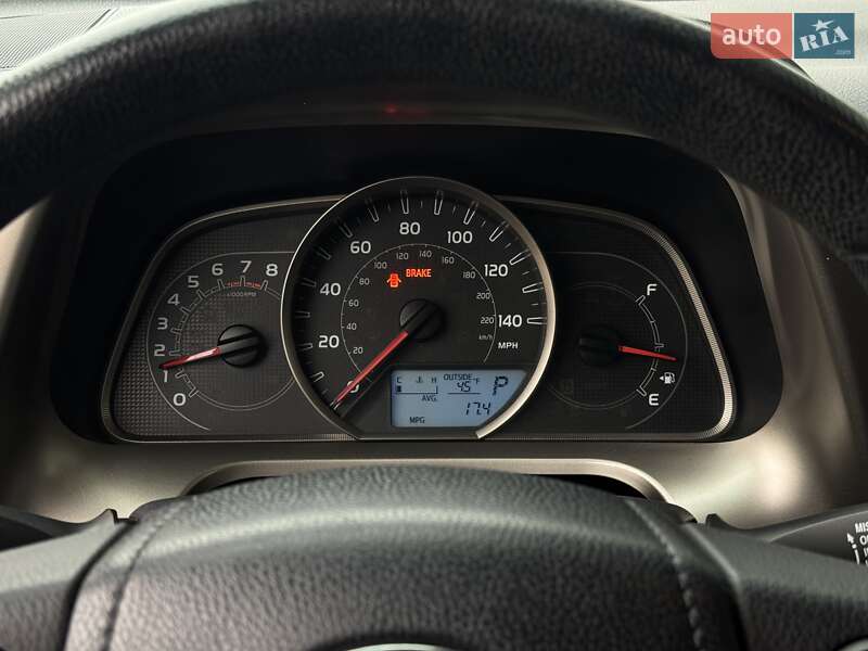Внедорожник / Кроссовер Toyota RAV4 2015 в Черновцах фото 18 Внедорожник / Кроссовер Toyota RAV4 2015 в Черновцах