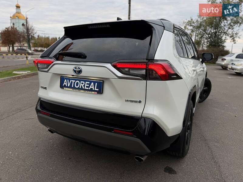 Позашляховик / Кросовер Toyota RAV4 2019 в Кривому Розі