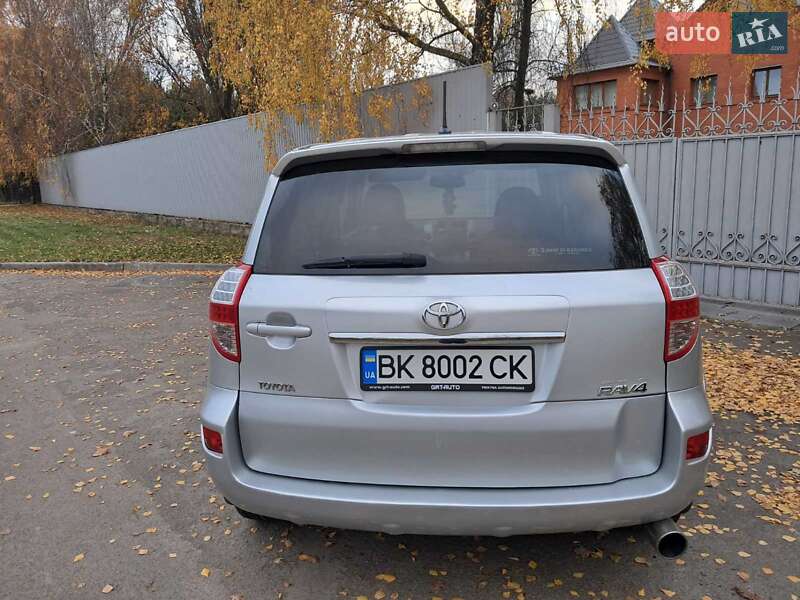 Внедорожник / Кроссовер Toyota RAV4 2010 в Чернигове фото 11 Внедорожник / Кроссовер Toyota RAV4 2010 в Чернигове