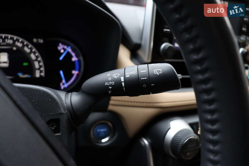 Позашляховик / Кросовер Toyota RAV4 2020 в Львові фото 24 Позашляховик / Кросовер Toyota RAV4 2020 в Львові