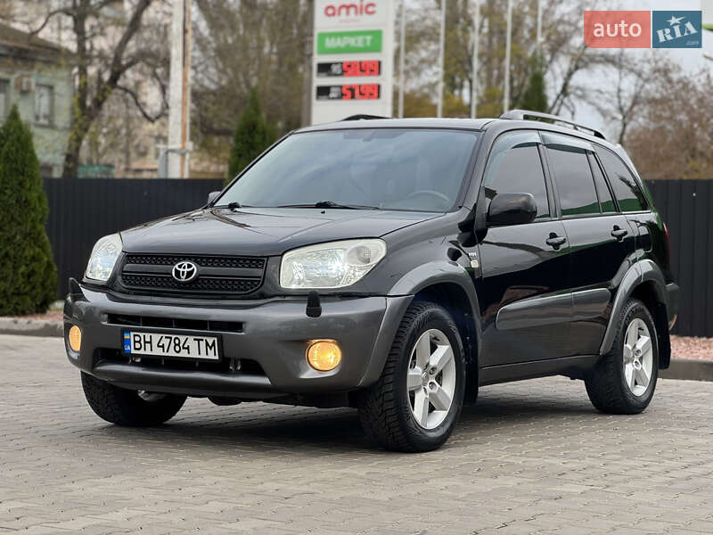 Внедорожник / Кроссовер Toyota RAV4 2004 в Одессе