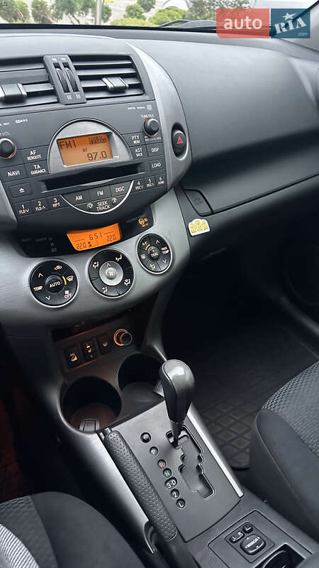 Внедорожник / Кроссовер Toyota RAV4 2008 в Одессе