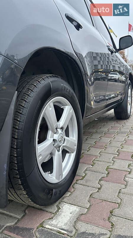 Внедорожник / Кроссовер Toyota RAV4 2008 в Одессе