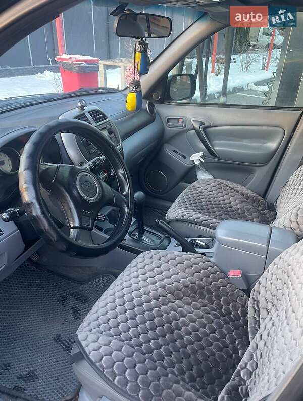 Внедорожник / Кроссовер Toyota RAV4 2003 в Виннице фото 6 Внедорожник / Кроссовер Toyota RAV4 2003 в Виннице