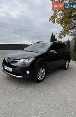 Позашляховик / Кросовер Toyota RAV4 2013 в Тернополі