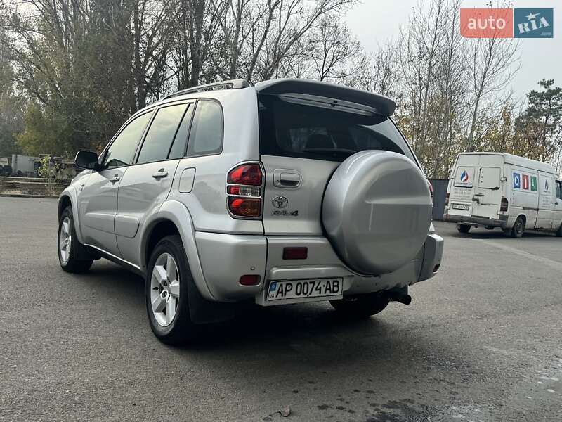 Позашляховик / Кросовер Toyota RAV4 2004 в Одесі