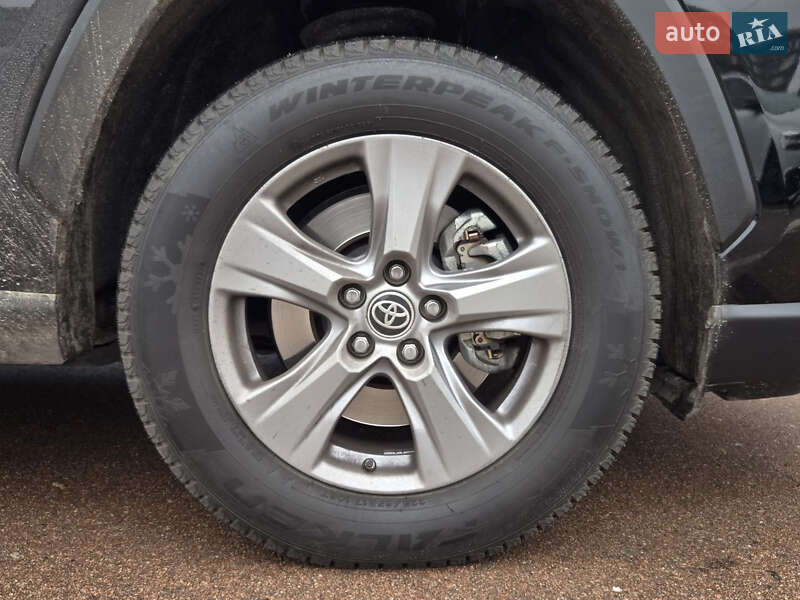 Позашляховик / Кросовер Toyota RAV4 2023 в Києві фото 15 Позашляховик / Кросовер Toyota RAV4 2023 в Києві