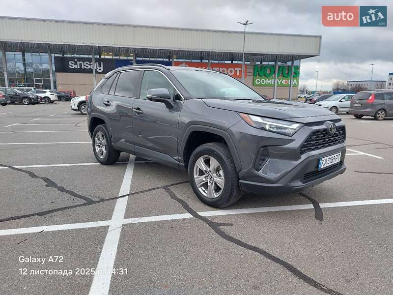 Внедорожник / Кроссовер Toyota RAV4 2023 в Киеве фото 10 Внедорожник / Кроссовер Toyota RAV4 2023 в Киеве