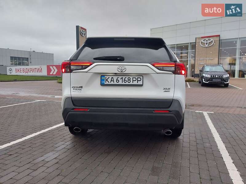 Внедорожник / Кроссовер Toyota RAV4 2024 в Киеве фото 6 Внедорожник / Кроссовер Toyota RAV4 2024 в Киеве