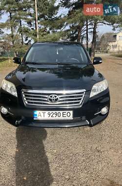 Внедорожник / Кроссовер Toyota RAV4 2011 в Богородчанах