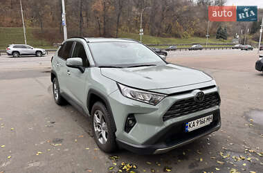 Внедорожник / Кроссовер Toyota RAV4 2023 в Киеве