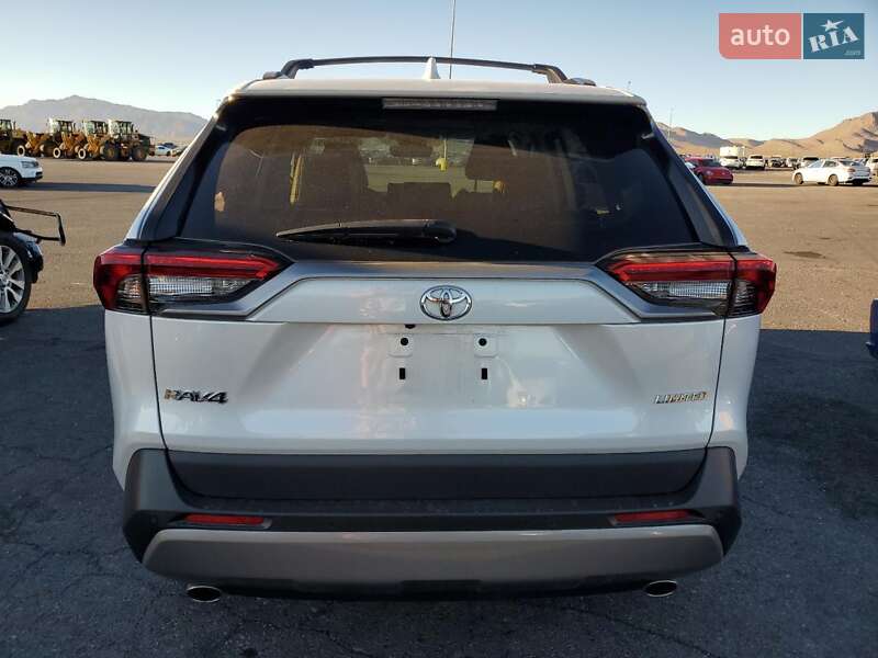 Внедорожник / Кроссовер Toyota RAV4 2023 в Днепре фото 6 Внедорожник / Кроссовер Toyota RAV4 2023 в Днепре