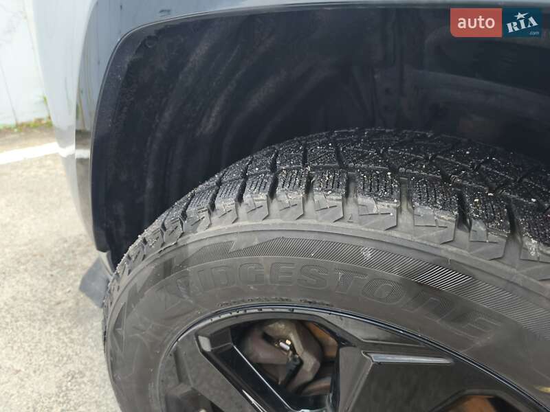 Внедорожник / Кроссовер Toyota RAV4 2019 в Киеве фото 28 Внедорожник / Кроссовер Toyota RAV4 2019 в Киеве