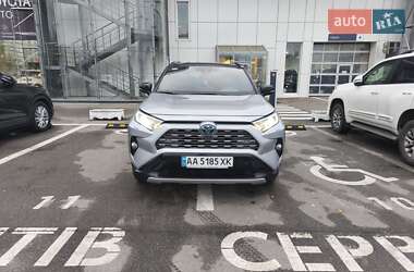 Позашляховик / Кросовер Toyota RAV4 2019 в Києві