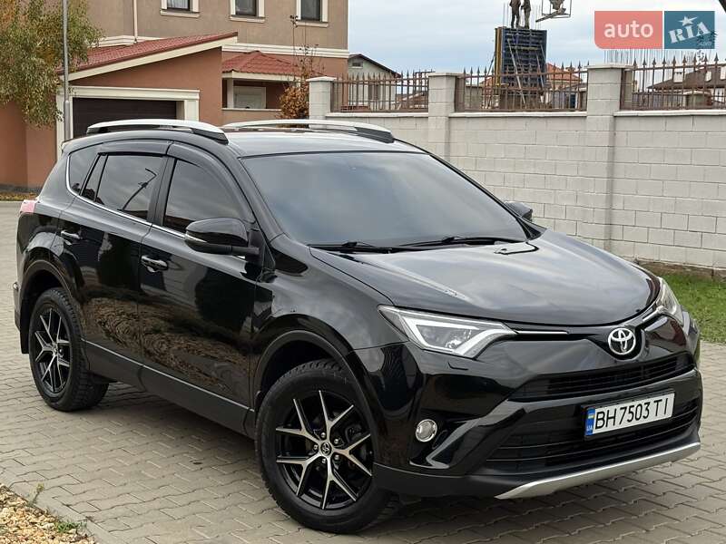 Внедорожник / Кроссовер Toyota RAV4 2016 в Одессе фото 42 Внедорожник / Кроссовер Toyota RAV4 2016 в Одессе