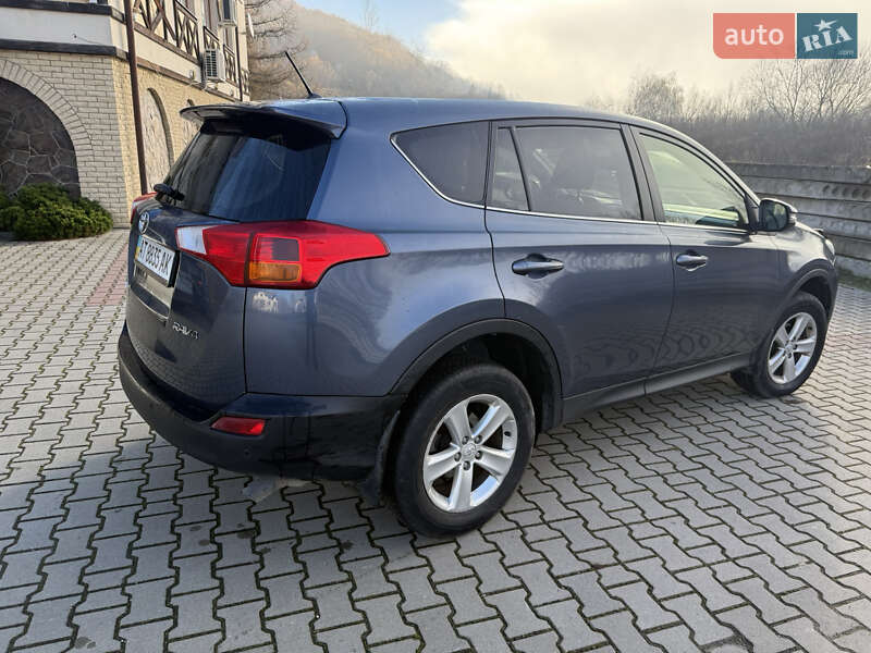 Внедорожник / Кроссовер Toyota RAV4 2014 в Ивано-Франковске фото 3 Внедорожник / Кроссовер Toyota RAV4 2014 в Ивано-Франковске