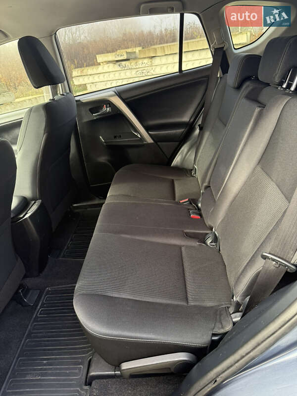 Внедорожник / Кроссовер Toyota RAV4 2014 в Ивано-Франковске фото 16 Внедорожник / Кроссовер Toyota RAV4 2014 в Ивано-Франковске