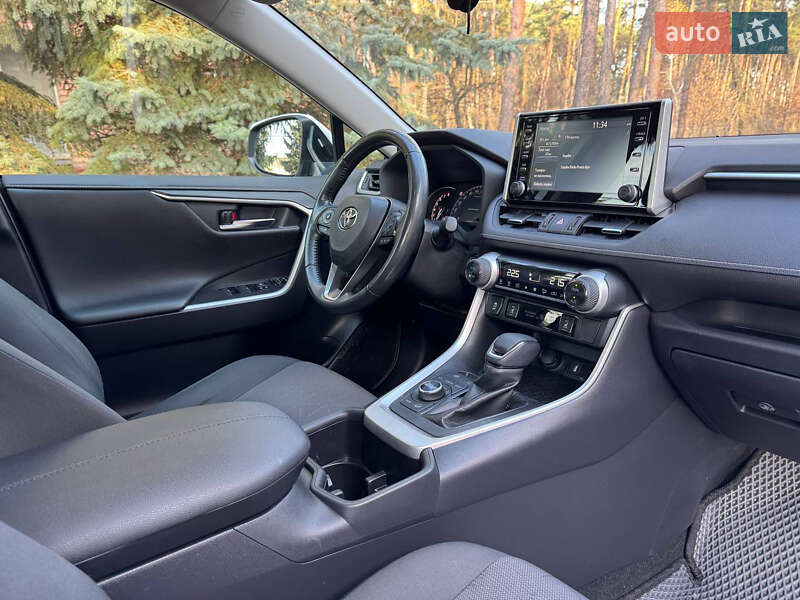 Внедорожник / Кроссовер Toyota RAV4 2022 в Киеве фото 33 Внедорожник / Кроссовер Toyota RAV4 2022 в Киеве