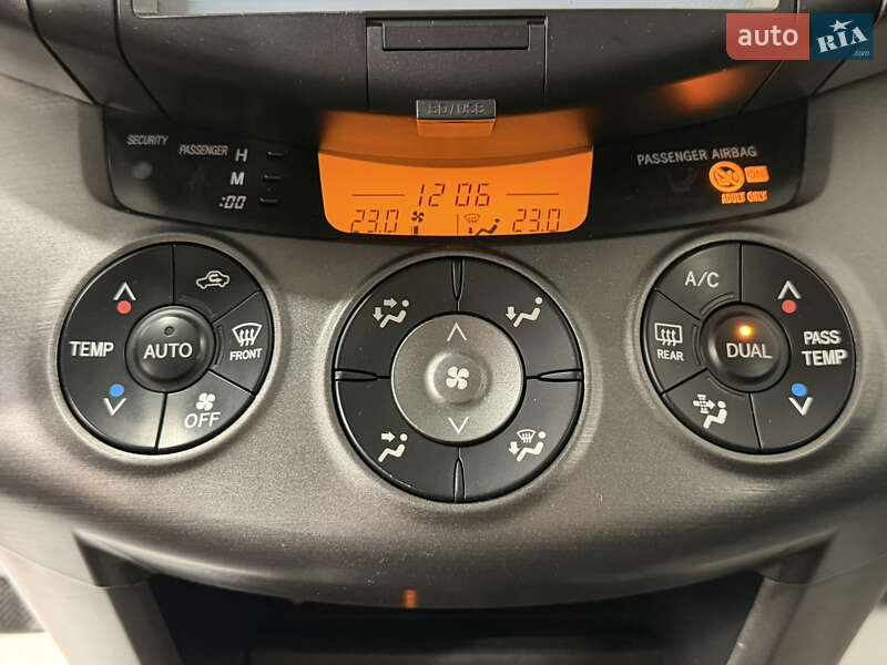 Внедорожник / Кроссовер Toyota RAV4 2010 в Одессе фото 37 Внедорожник / Кроссовер Toyota RAV4 2010 в Одессе