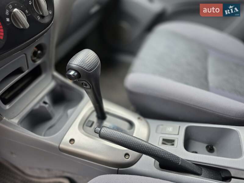 Внедорожник / Кроссовер Toyota RAV4 2003 в Бердичеве фото 16 Внедорожник / Кроссовер Toyota RAV4 2003 в Бердичеве