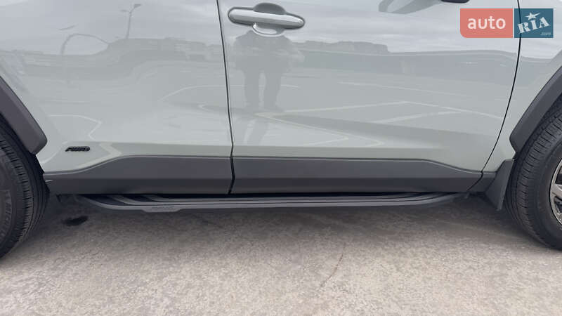 Позашляховик / Кросовер Toyota RAV4 2023 в Києві фото 14 Позашляховик / Кросовер Toyota RAV4 2023 в Києві