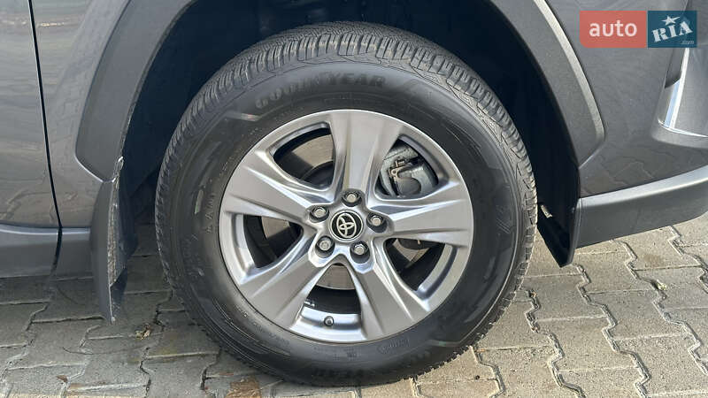 Внедорожник / Кроссовер Toyota RAV4 2024 в Киеве фото 13 Внедорожник / Кроссовер Toyota RAV4 2024 в Киеве